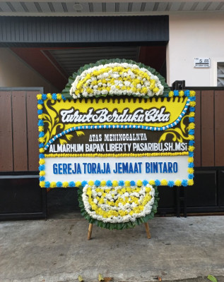Papan Bunga Duka di Bengkayang